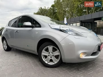 Авто Nissan Leaf 2011 № 7811954