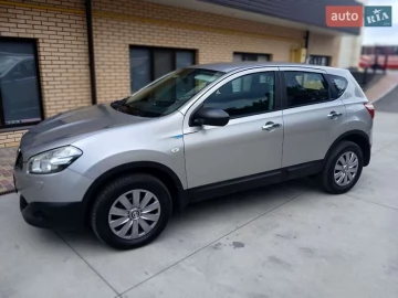 Авто Nissan Qashqai 2012 № 7812012