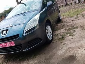 Авто Peugeot 5008 2010 № 7812064