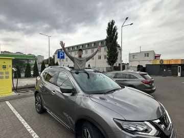 Авто Nissan Rogue 2019 № 7812116