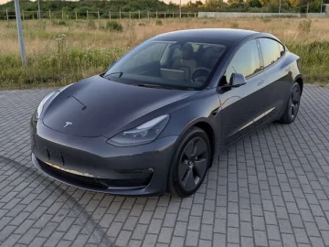 Авто Tesla Model 3 2023 № 7812313