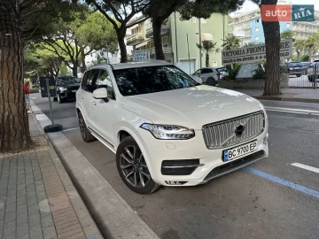 Авто Volvo Xc90 2017 № 7812322