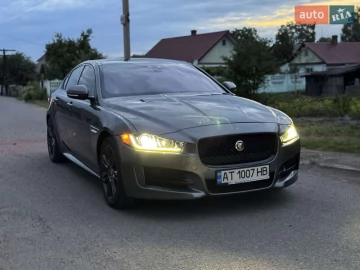Авто Jaguar Xe 2016 № 7812388