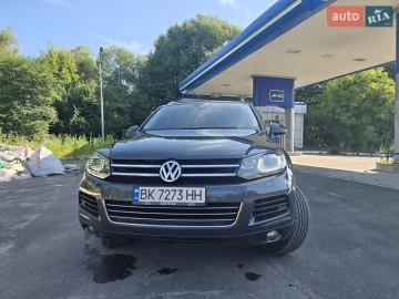Авто Volkswagen Touareg 2014 № 7812397