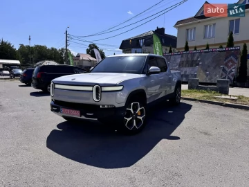 Авто Rivian R1T 2022 № 7812406