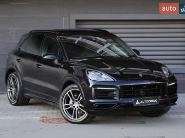 Авто Porsche Cayenne 2019 № 7812408
