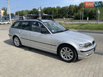 Авто BMW 3 Series 2003 № 7812435