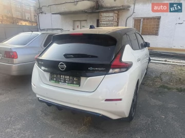 Авто Nissan Leaf 2017 № 7812541