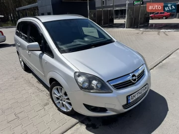 Авто Opel Zafira 2013 № 7812631