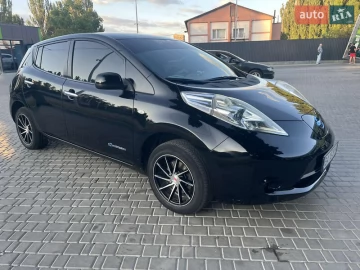 Авто Nissan Leaf 2011 № 7812831