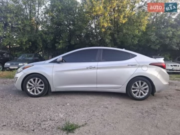 Авто Hyundai Elantra 2013 № 7812848