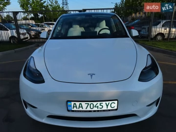 Авто Tesla Model Y 2022 № 7812882