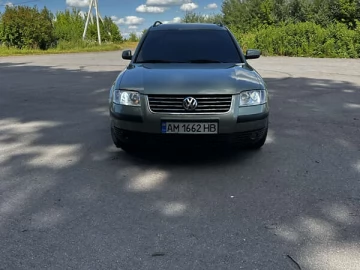 Авто Volkswagen Passat 2001 № 7812902
