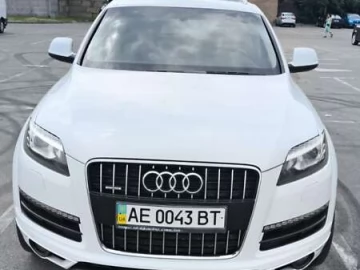 Авто Audi Q7 2013 № 7812997