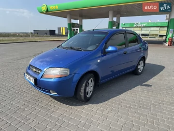 Авто Chevrolet Aveo 2005 № 7813038