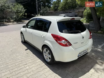 Авто Nissan Tiida 2008 № 7813083