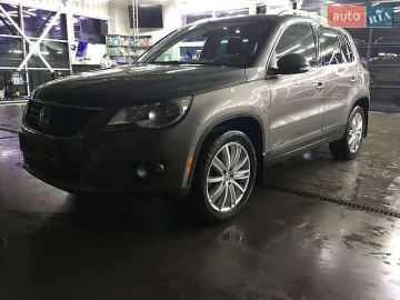 Авто Volkswagen Tiguan 2011 № 7813086