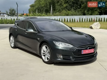 Авто Tesla Model S 2013 № 7813091