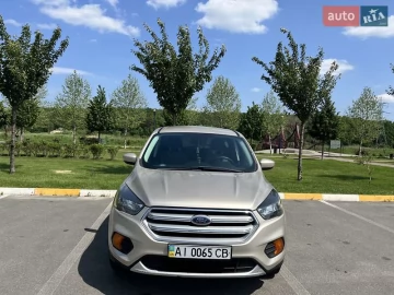 Авто Ford Escape 2018 № 7813103