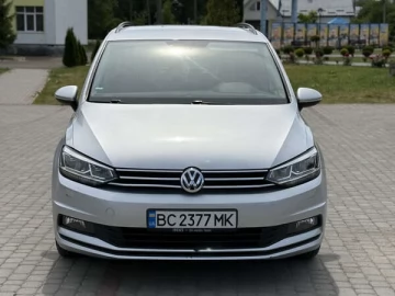 Авто Volkswagen Touran 2018 № 7813113