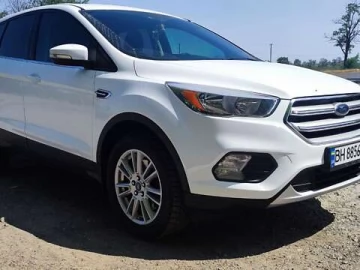 Авто Ford Kuga 2017 № 7813119