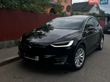 Авто Tesla Model X 2018 № 7813135