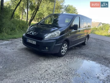 Авто Peugeot Expert 2008 № 7813180