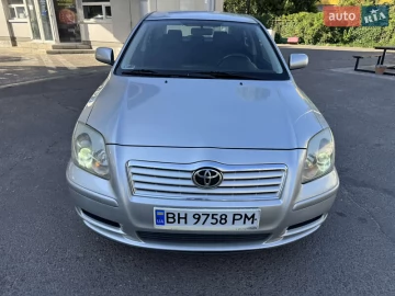 Авто Toyota Avensis 2003 № 7813184