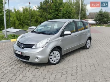 Авто Nissan Note 2010 № 7813197