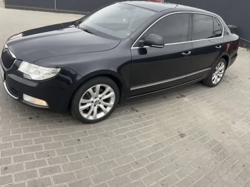 Авто Skoda Superb 2012 № 7813247