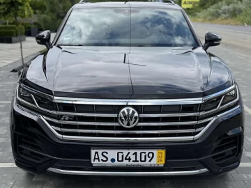 Авто Volkswagen Touareg 2019 № 7813311
