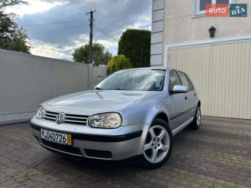 Авто Volkswagen Golf 2001 № 7813326