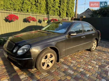Авто Mercedes E-Class 2004 № 7813433