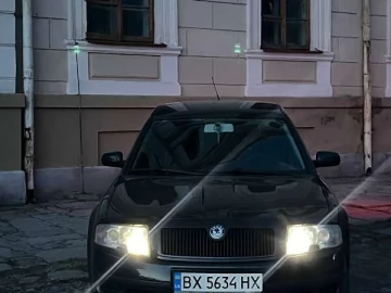 Авто Skoda Superb 2003 № 7813513