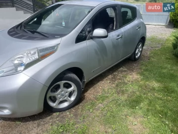 Авто Nissan Leaf 2013 № 7813537