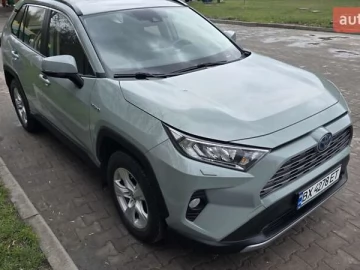 Авто Toyota Rav4 2021 № 7813668