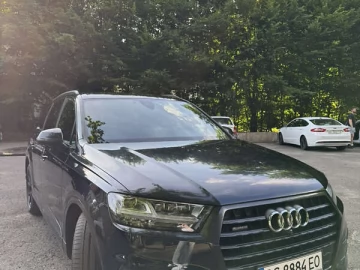 Авто Audi Q7 2016 № 7813755