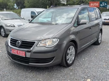 Авто Volkswagen Touran 2009 № 7813827