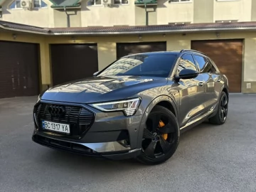 Авто Audi E-Tron 2019 № 7813842