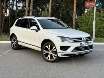 Авто Volkswagen Touareg 2018 № 7813843