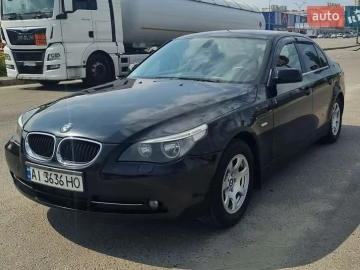 Авто BMW 5 Series 2004 № 7813933