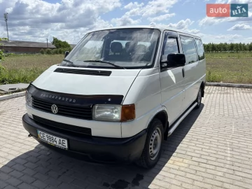 Авто Volkswagen Transporter 2000 № 7813970
