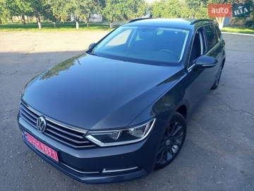 Авто Volkswagen Passat 2018 № 7814059