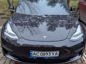 Авто Tesla Model 3 2019 № 7814070