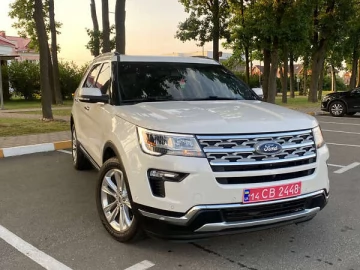 Авто Ford Explorer 2018 № 7814182
