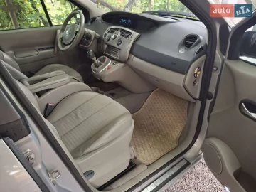 Авто Renault Scenic 2004 № 7814210
