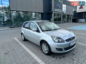 Авто Ford Fiesta 2006 № 7814234