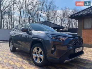Авто Toyota Rav4 2020 № 7814310
