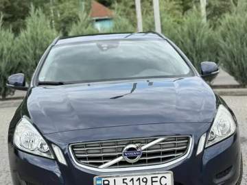 Авто Volvo V60 2012 № 7814408