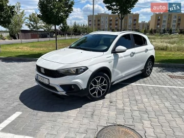 Авто Fiat Tipo Cross 2022 № 7814425
